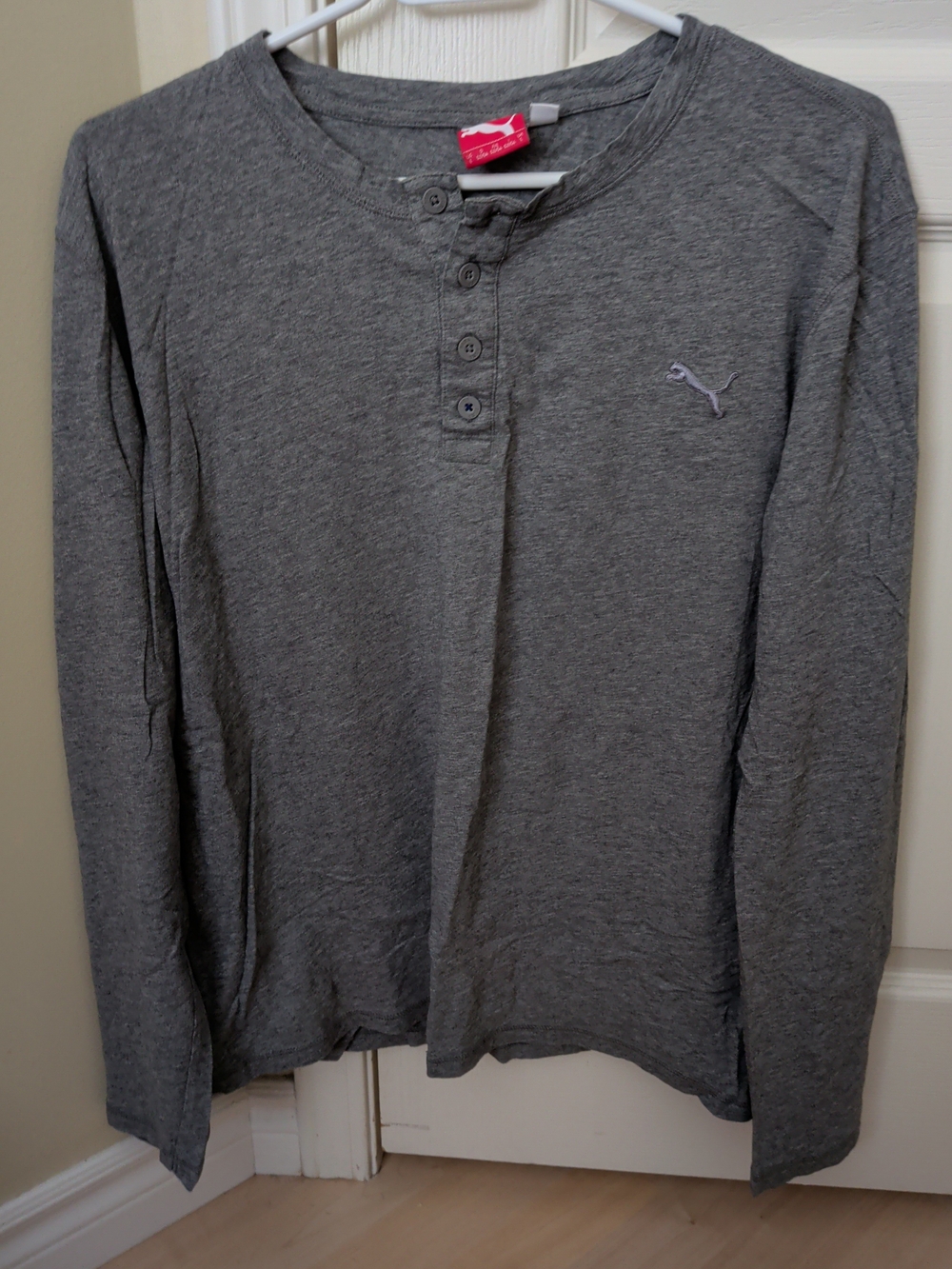 Puma Long Sleeve Henley Shirt Mens Large Grey Minimalist Casual Streetwear
